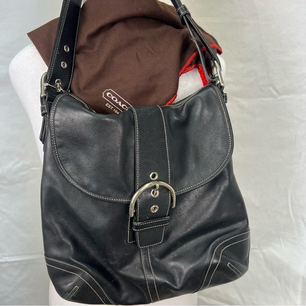 Coach black leather shoulder bag with adjustable strap and silver hardware. - Picture 11 of 11